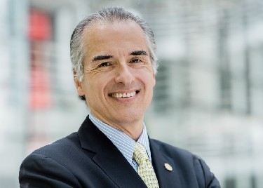 Director de la carrera de Administración de Banca y Finanzas de EPE de la UPC - Andrés Escalante