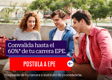 Estudiante de instituto empleando el convalidador EPE de la UPC